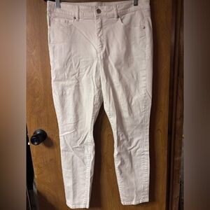 LOFT Women's white Skinny Jeans